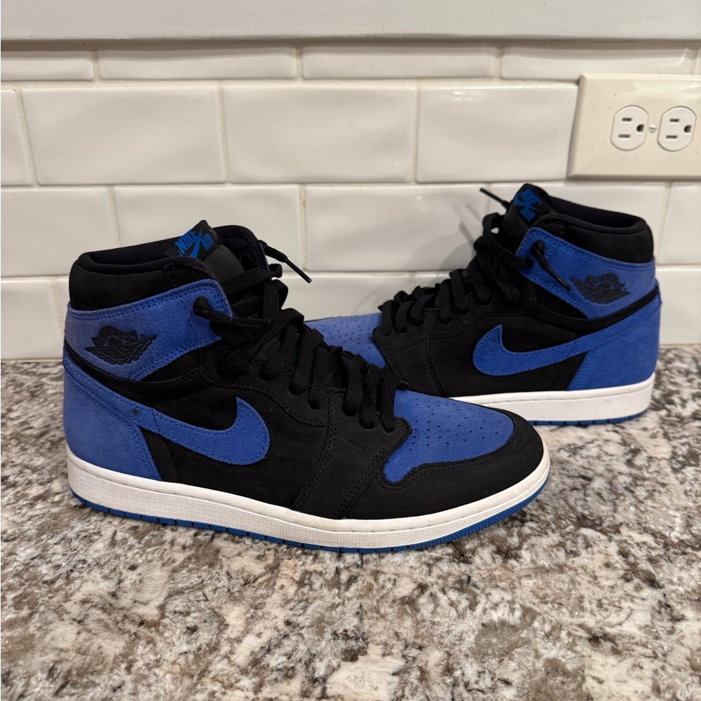 Men’s Jordan 1 Royal Reimagined (size 10)
